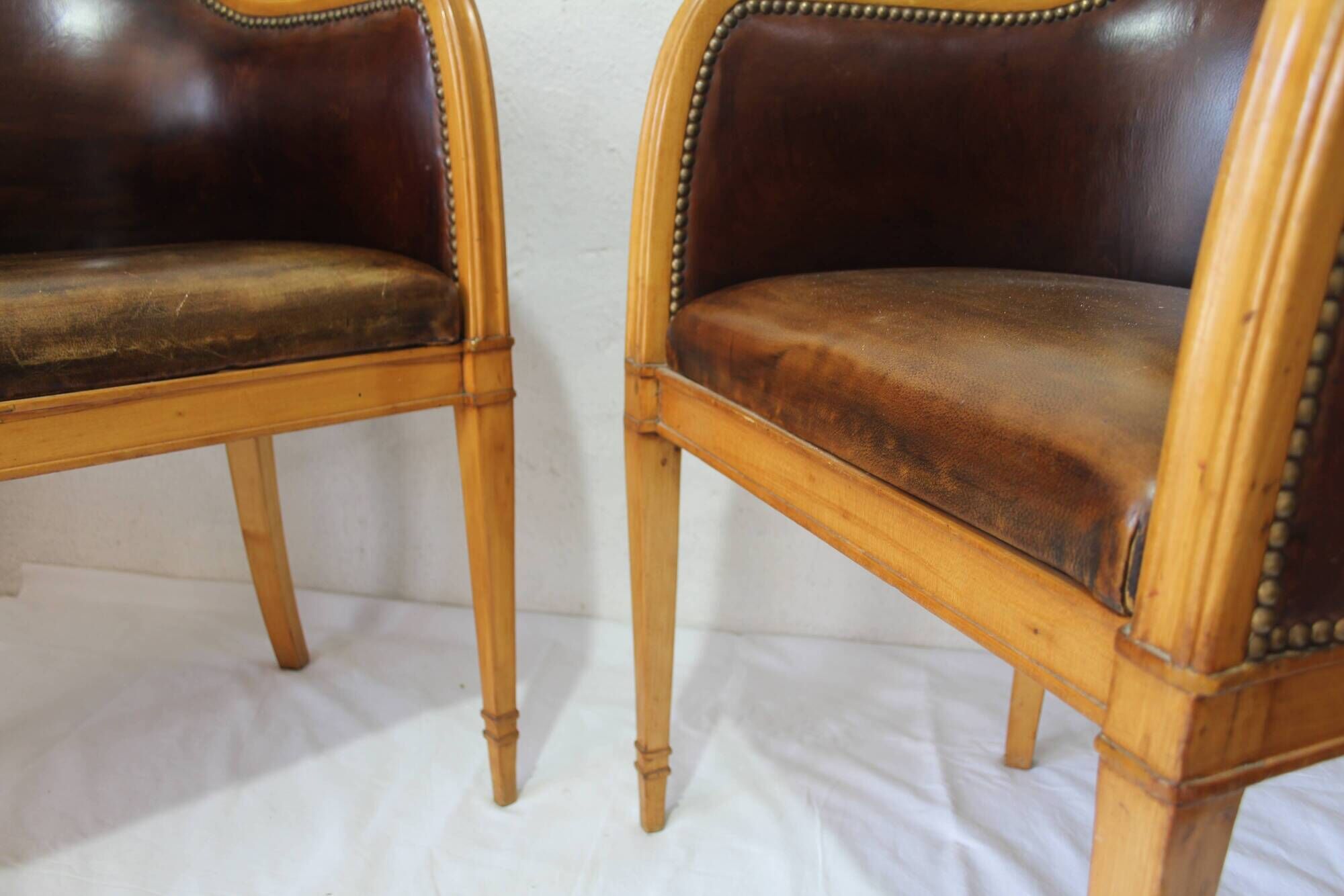 Pair of Art Deco visitor armchairs in Sycamore