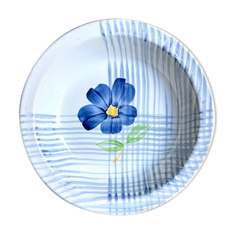Digouin Sarreguemines round and hollow dish in hand-painted earthenware, "Valentin" service
