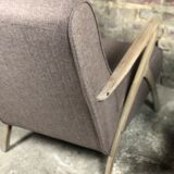 Chairs (pair) in curved rough oak and beige and brown woven mottled fabrics