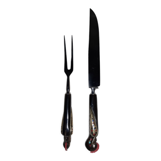 Oriental style 'bird' handle carving set