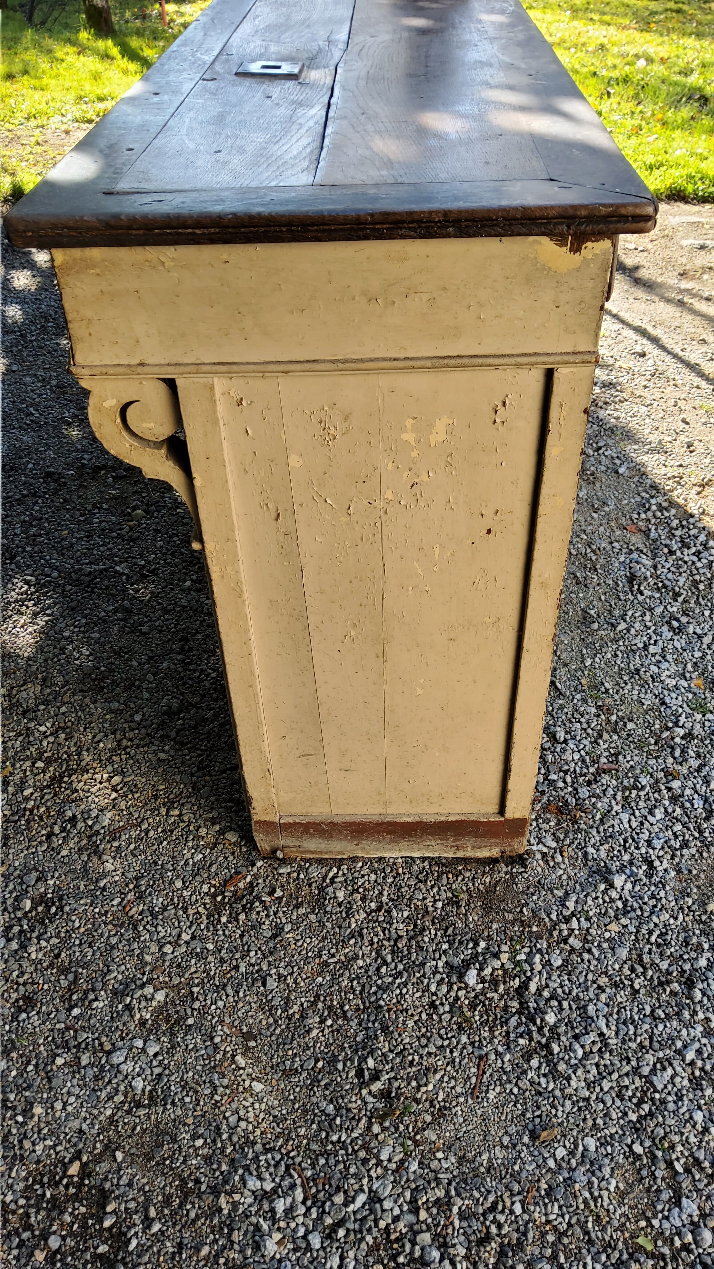 Former grocery counter from the 1900s 14 drawers