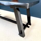Table de repas design brutaliste en bois finition noire style ébonisé.1950 s