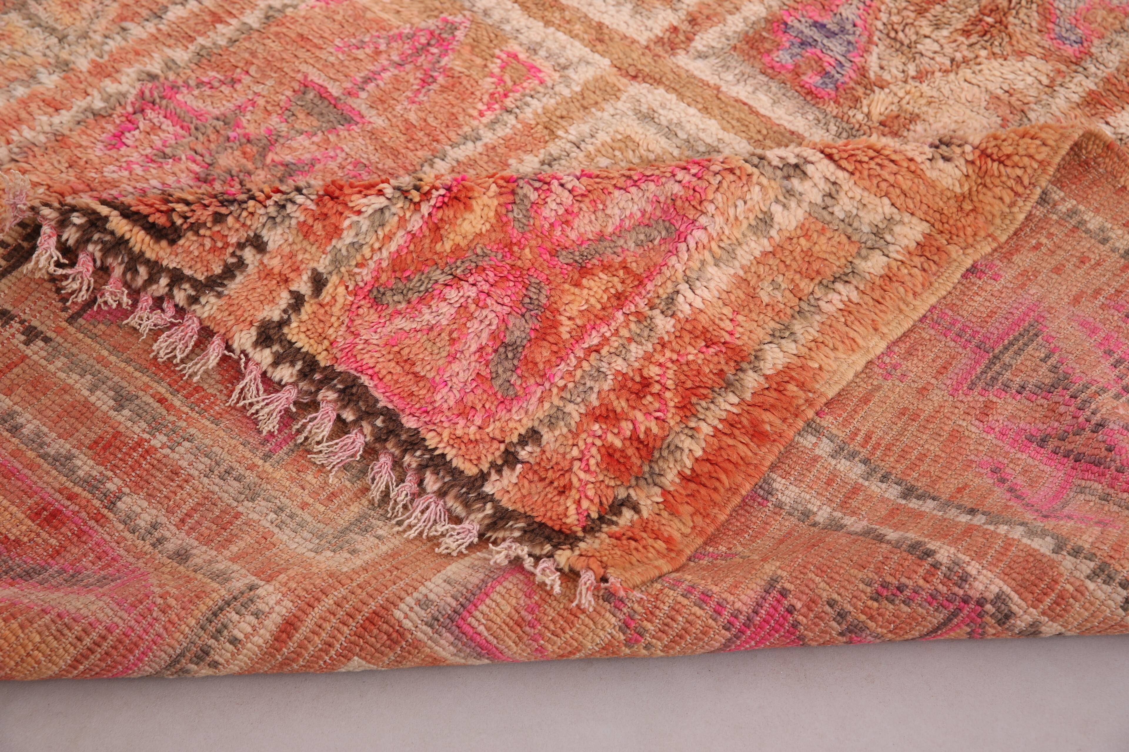 Pink Vintage Moroccan Boujaad Rug 171 x 273 cm - Berber Wool Rug Handmade