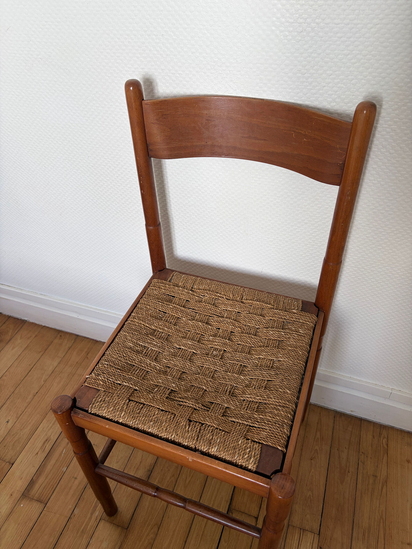 Chaise ancienne bois et corde