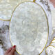 6 Sets de table & 6 sous verre nacre de Capiz et 6 serviettes brodées vintage