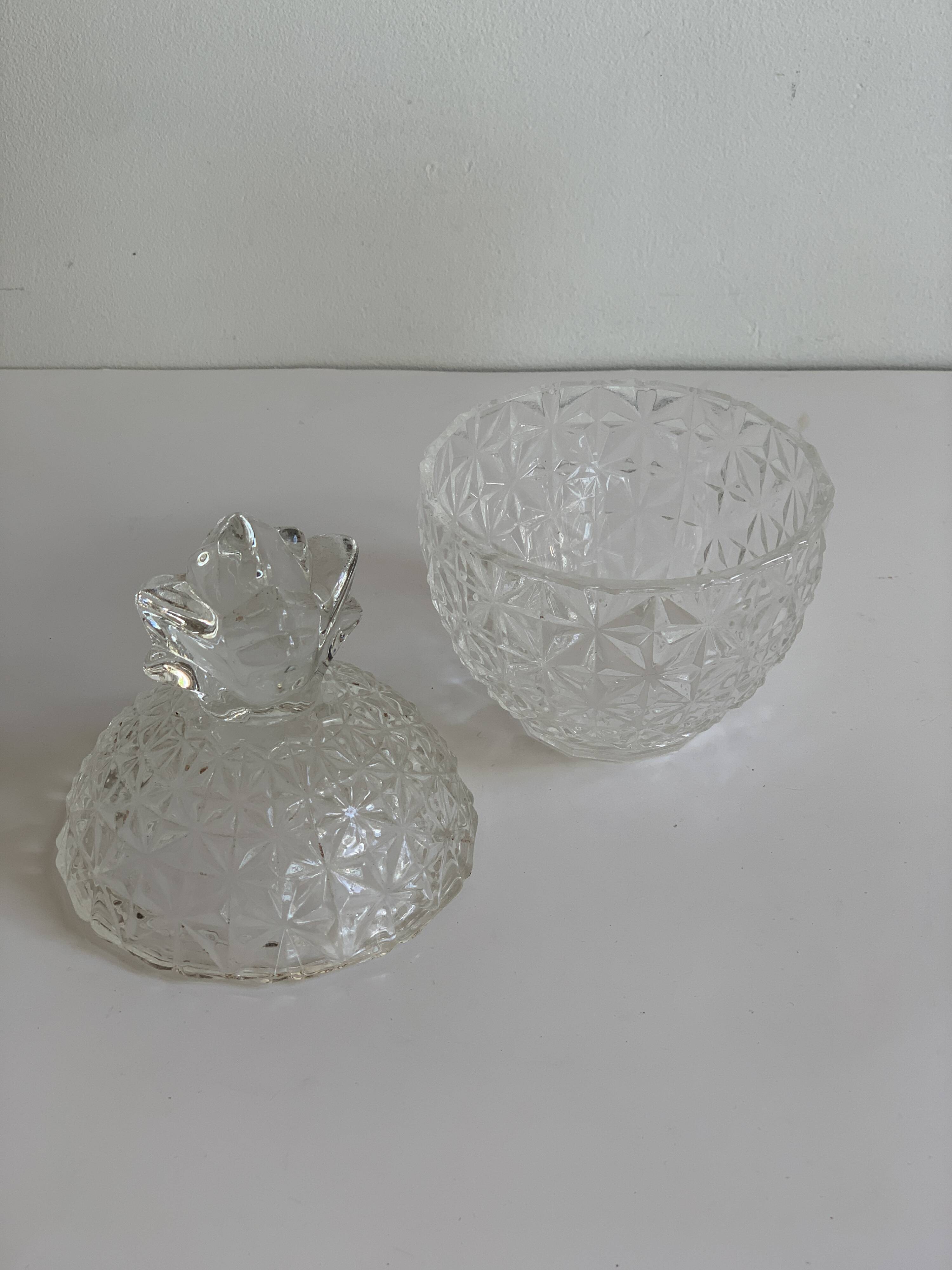 Crystal pineapple candy box