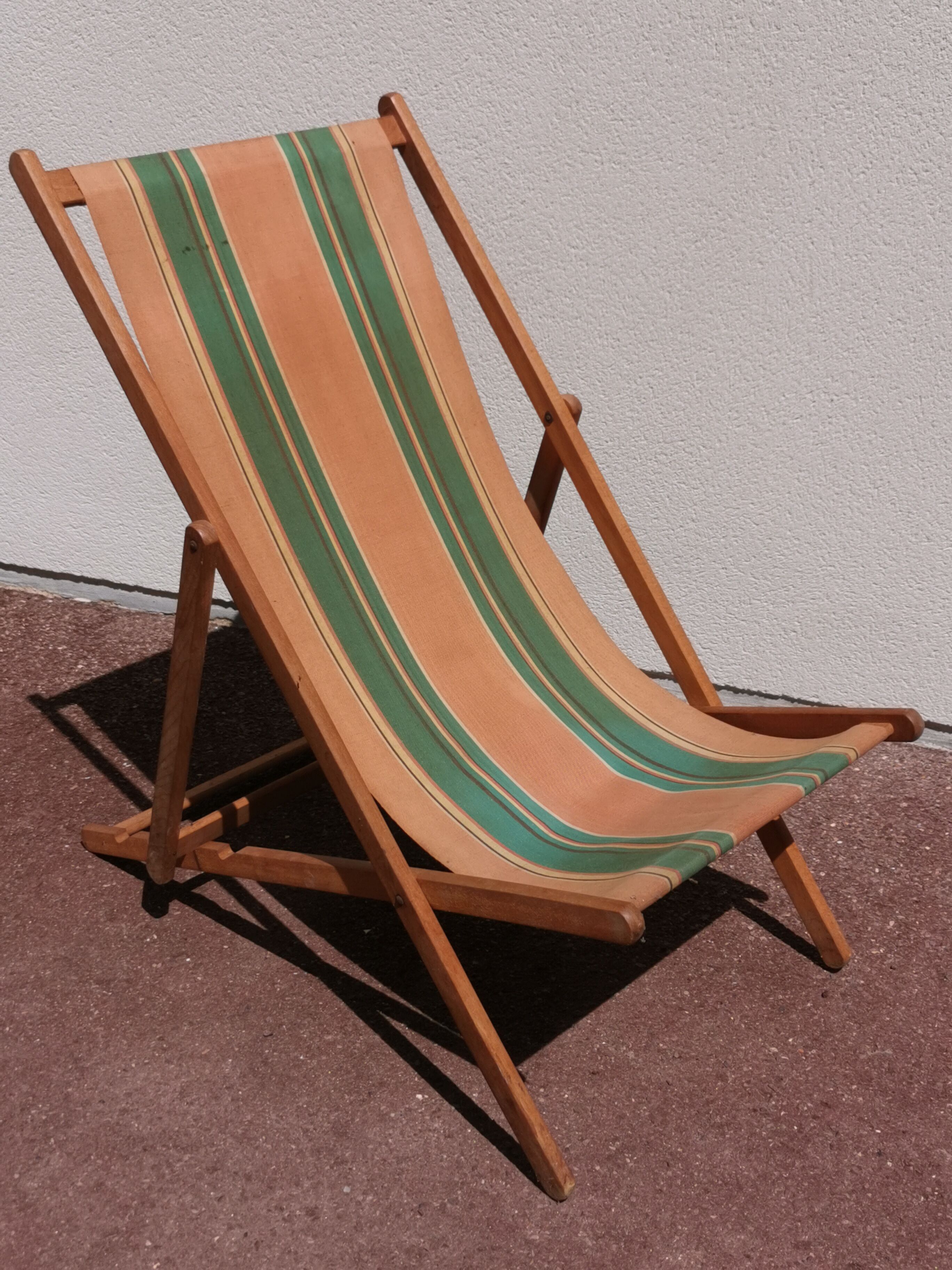 old Deckchair / Chair , vintage sunbathing