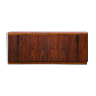 Danish line in vintage scandinavian rosewood 1960