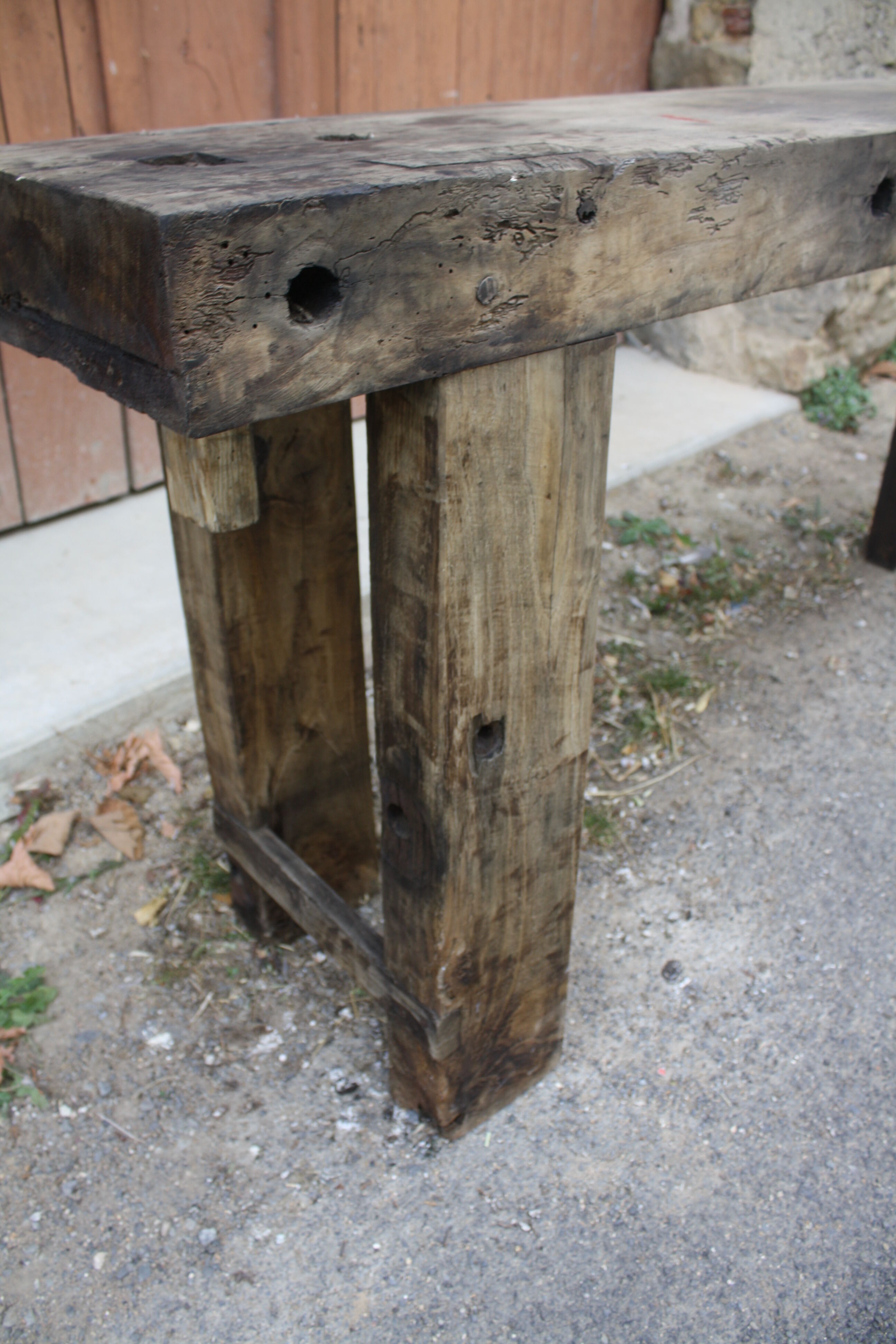 Ancient rough wood 167 cm