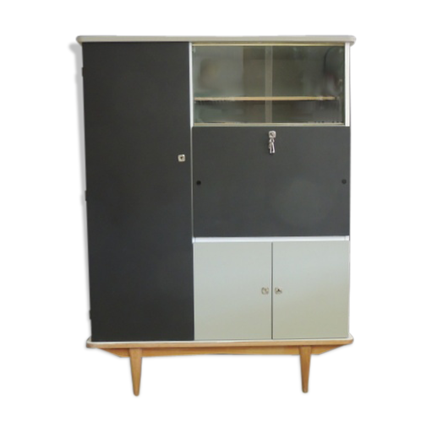 Secretary of the 70s revisited