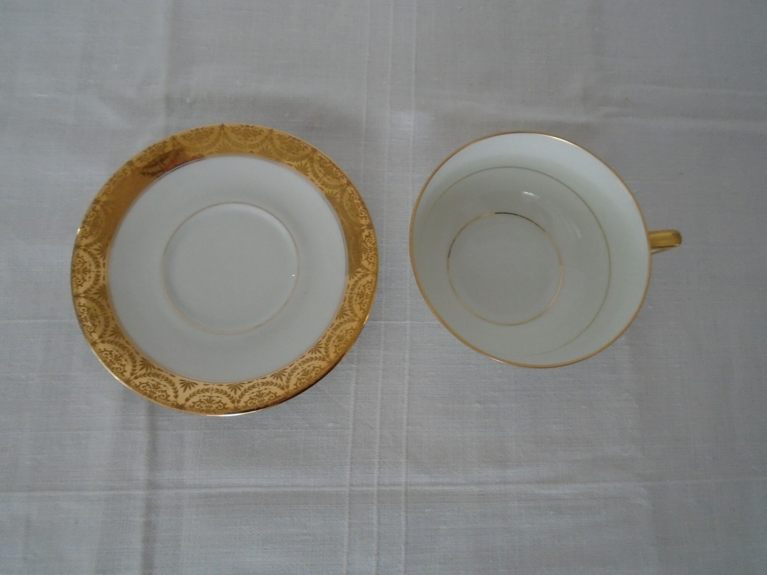 Cup and under cup porcelain Limoges white and gold chocolate coffee tea