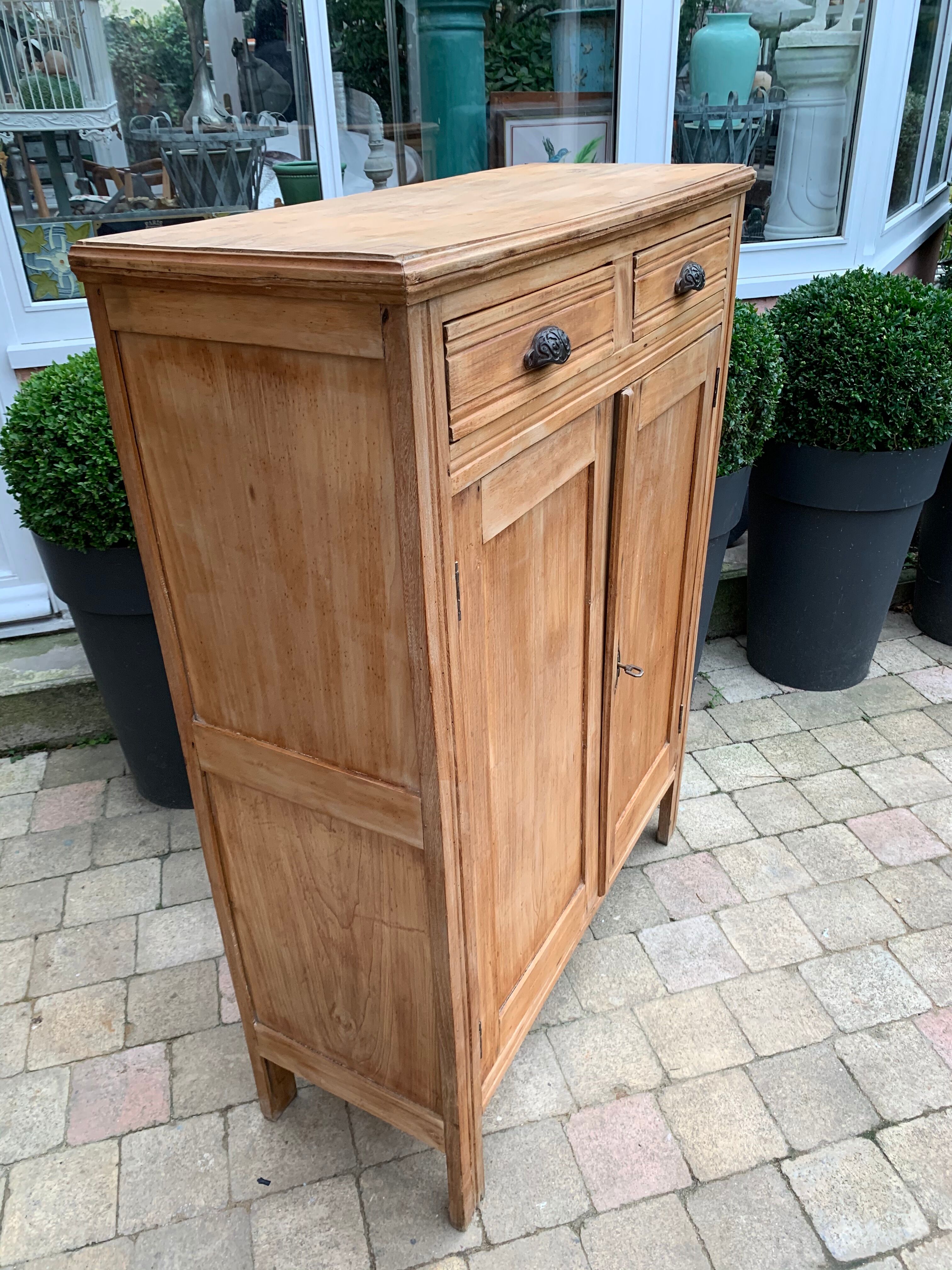 Parisian buffet raw wood