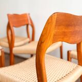 Lot de 8 chaises de salle à manger modèle 71 en teck par Niels O. Møller
