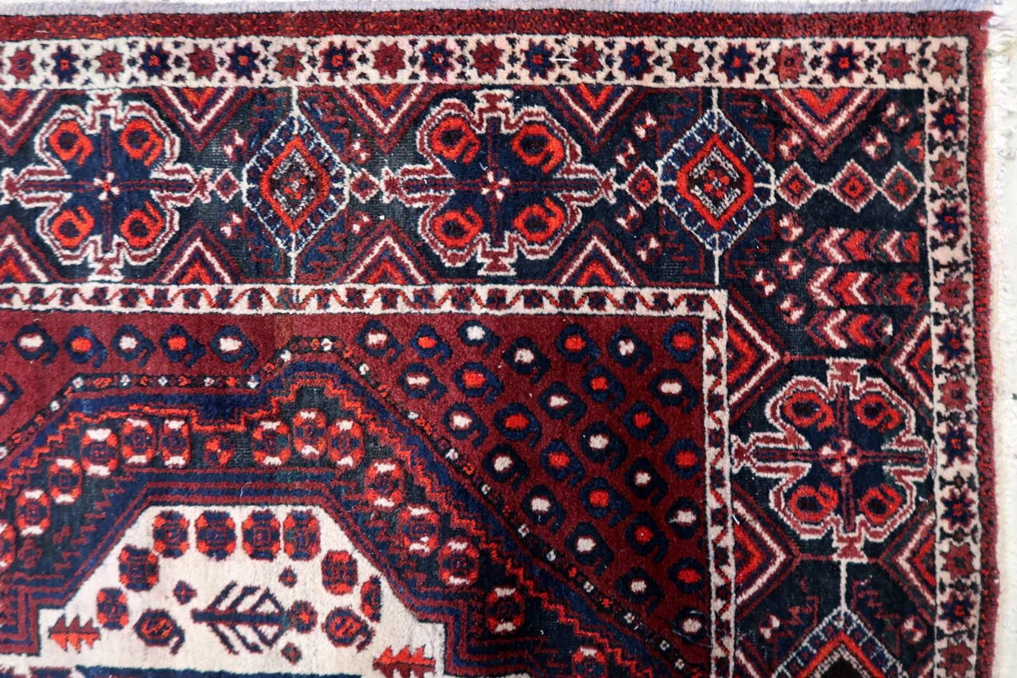 Vintage 1950s Persian Afshar rug, tribal double medallion, red field, 148cm x 211cm