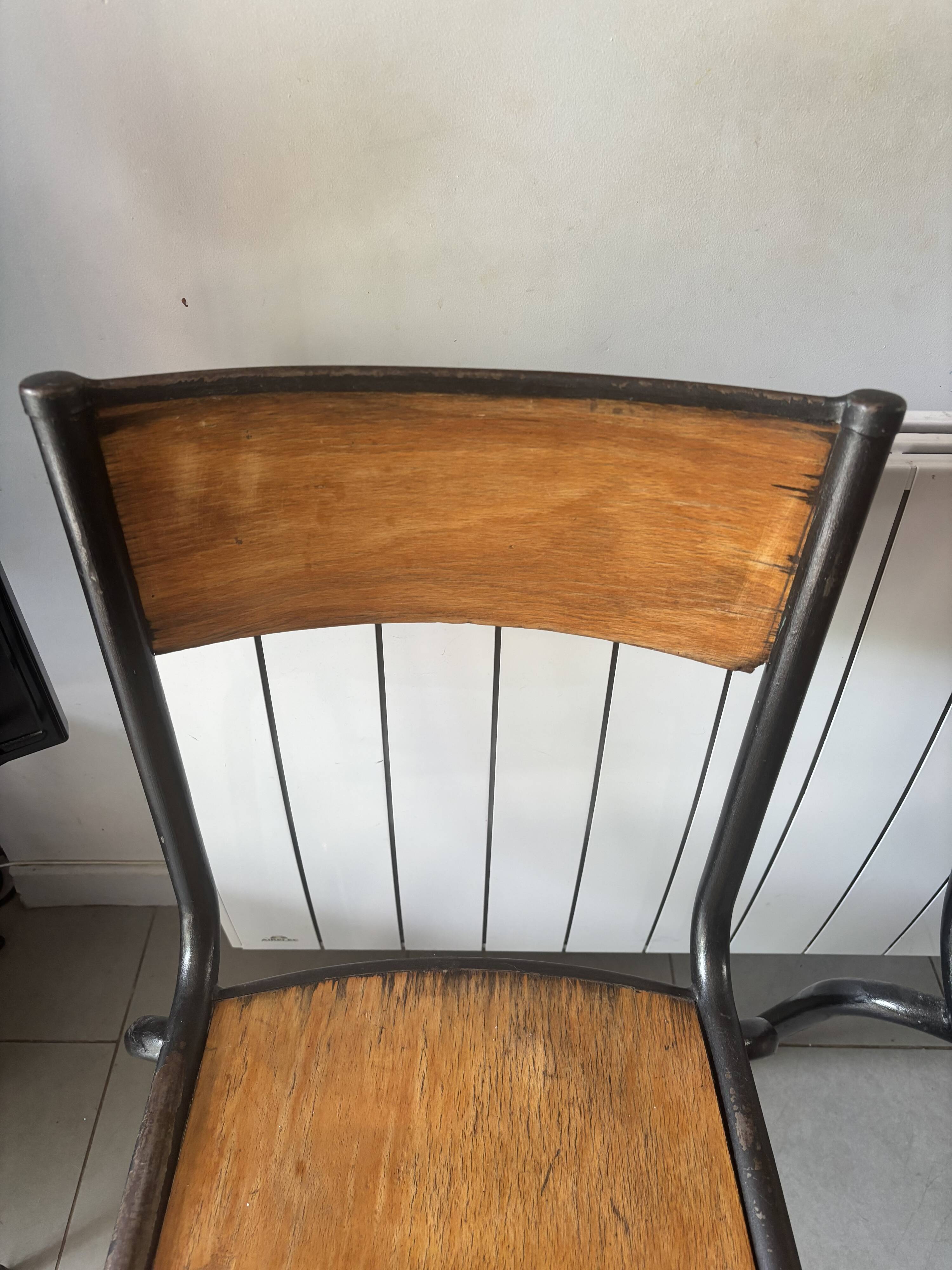 Set of 4 authentic vintage MULLCA school chairs