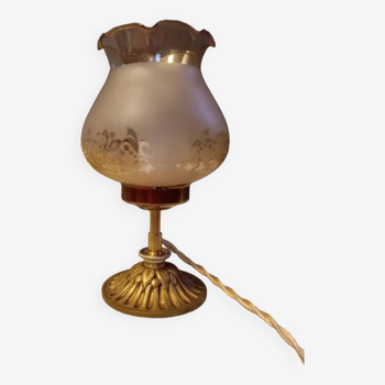 Lampe de table pied bronze, abat jour ambré satiné, vers 1960