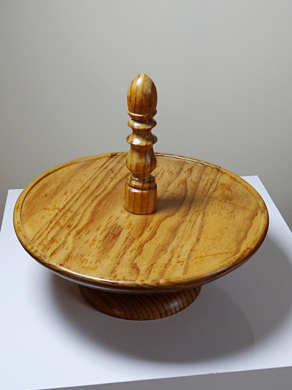 Large wooden pine cheese display stand, handcrafted, vintage 70s-80s.
