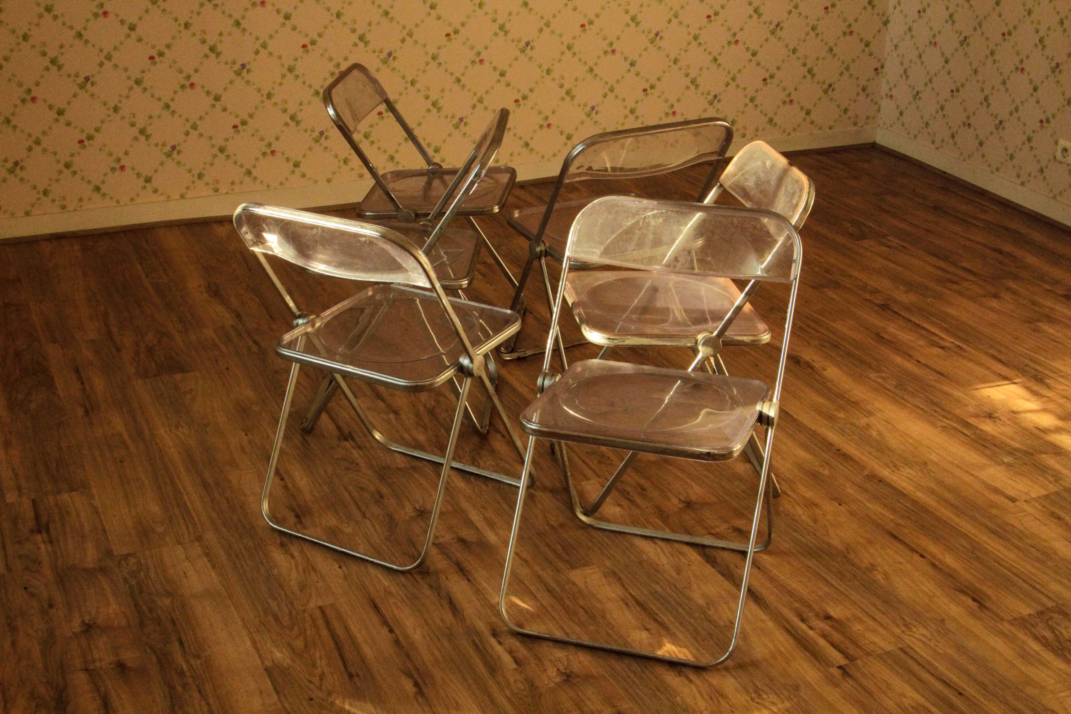 5 chairs folded castelli