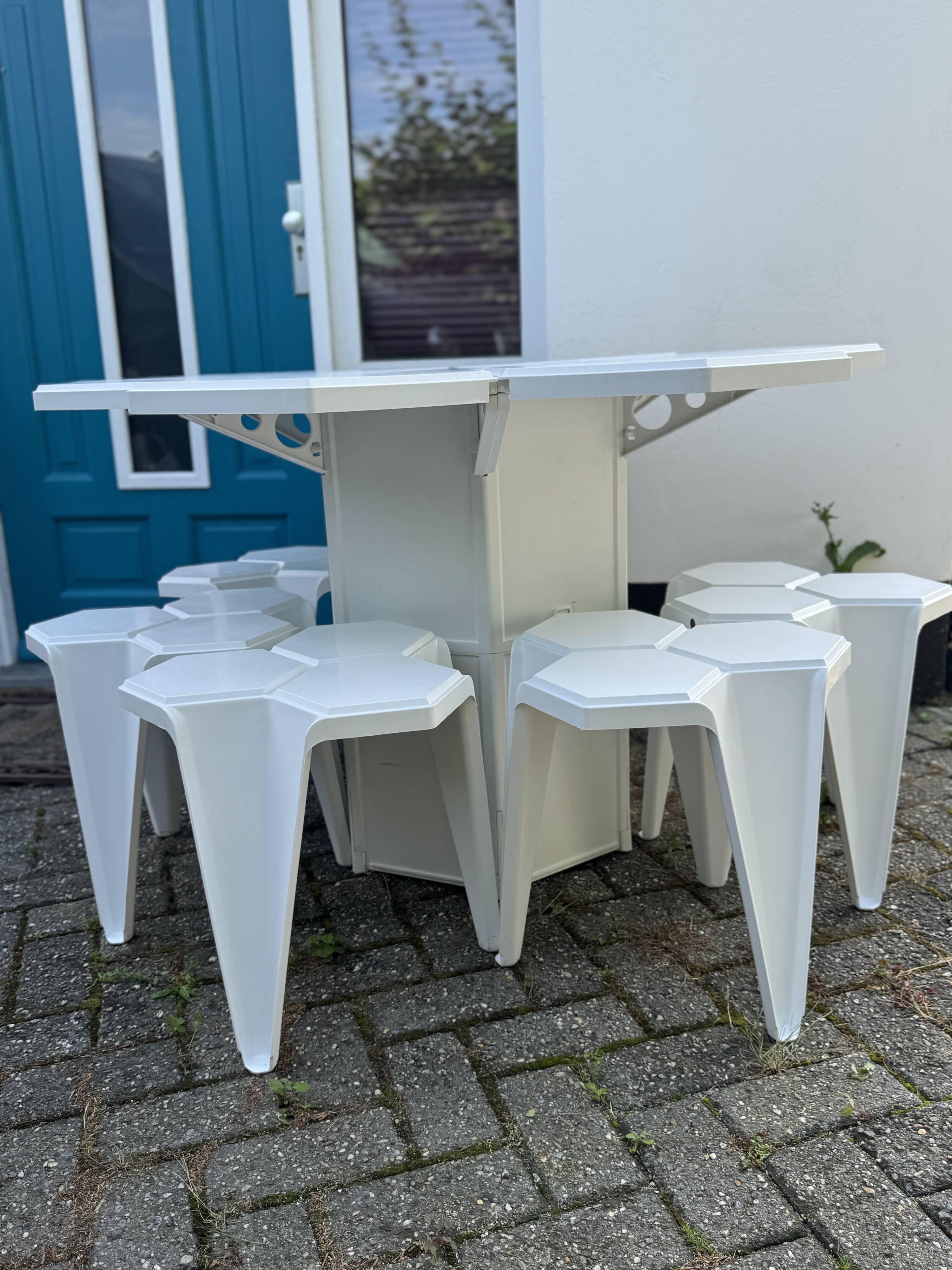 Table et chaises convertibles Jasp Hexagon par Mensa
