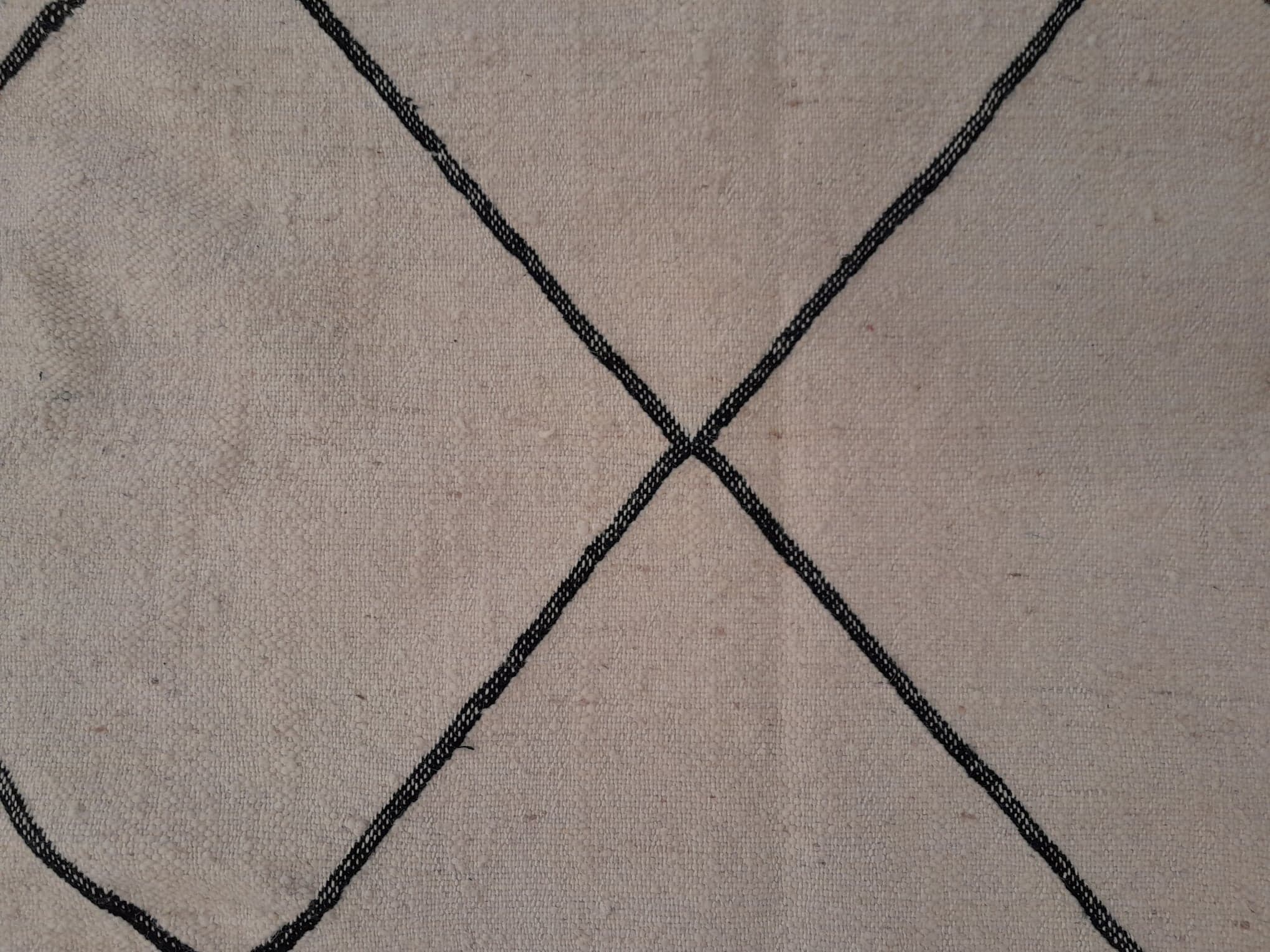 Handmade Berber Beni Ouarain Kilim 235x145cm