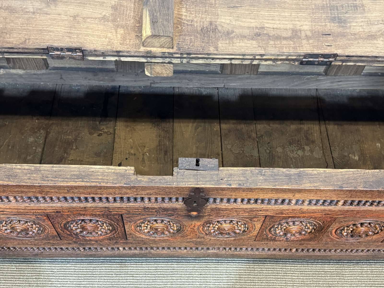 18th-century Breton chestnut bank bench
