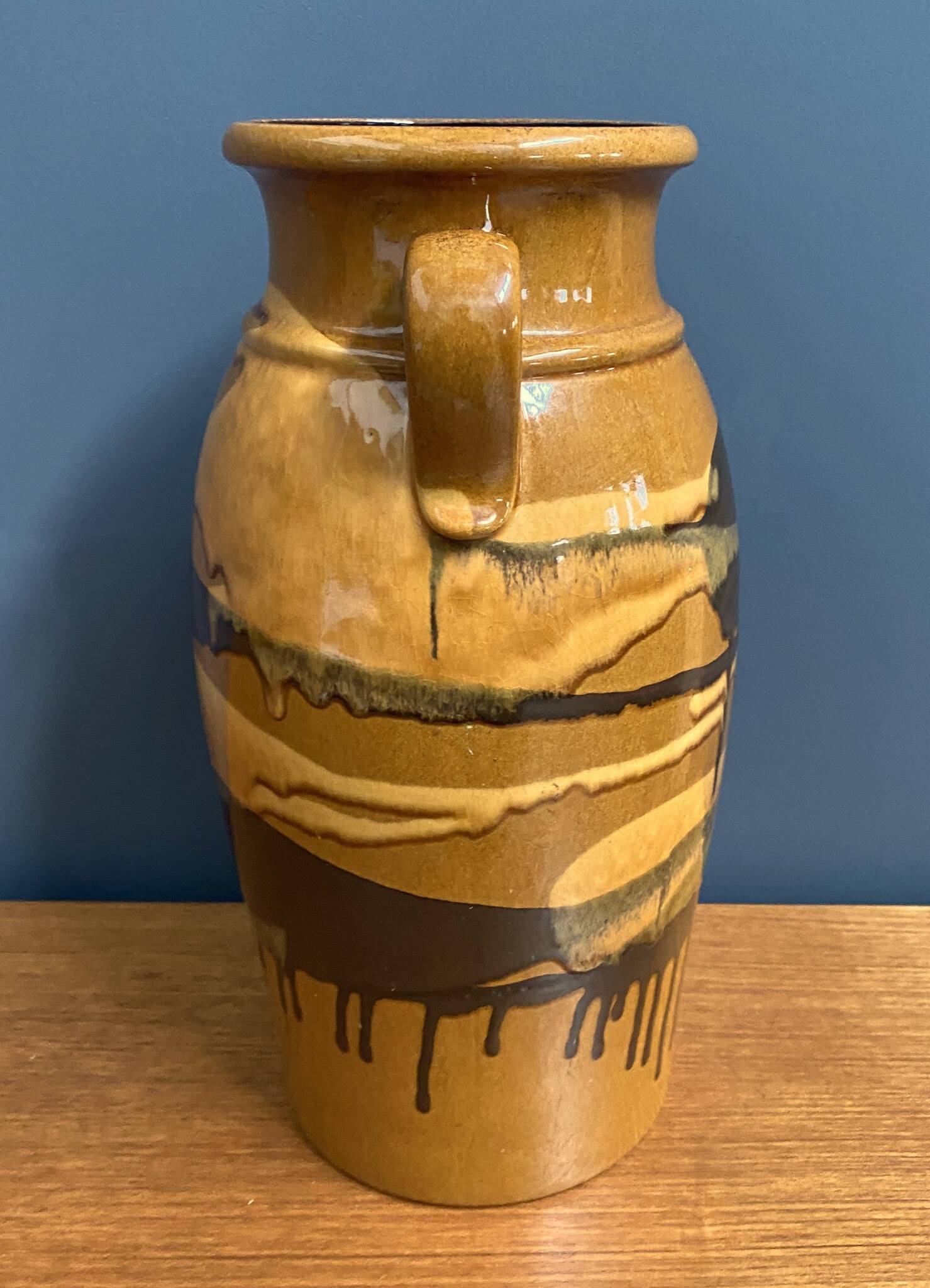 Xl Scheurich vase brown model 220-44 1970s