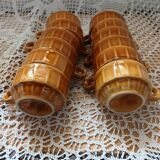 12 tasses à café anciennes avec soucoupes