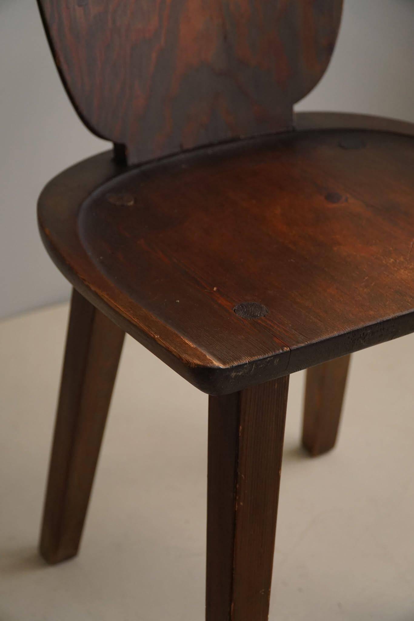 Rustic chair in Swedish pine, Carl Malmsten style, early 20th century.