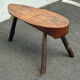 Table basse tripode brutaliste 