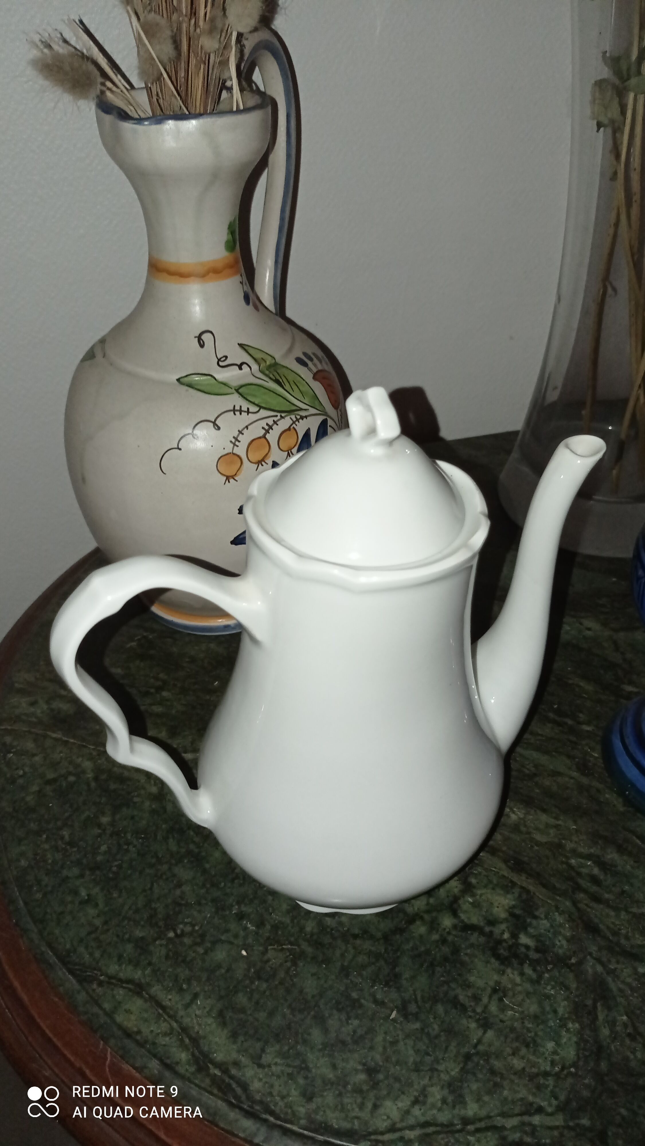 Coffee pot