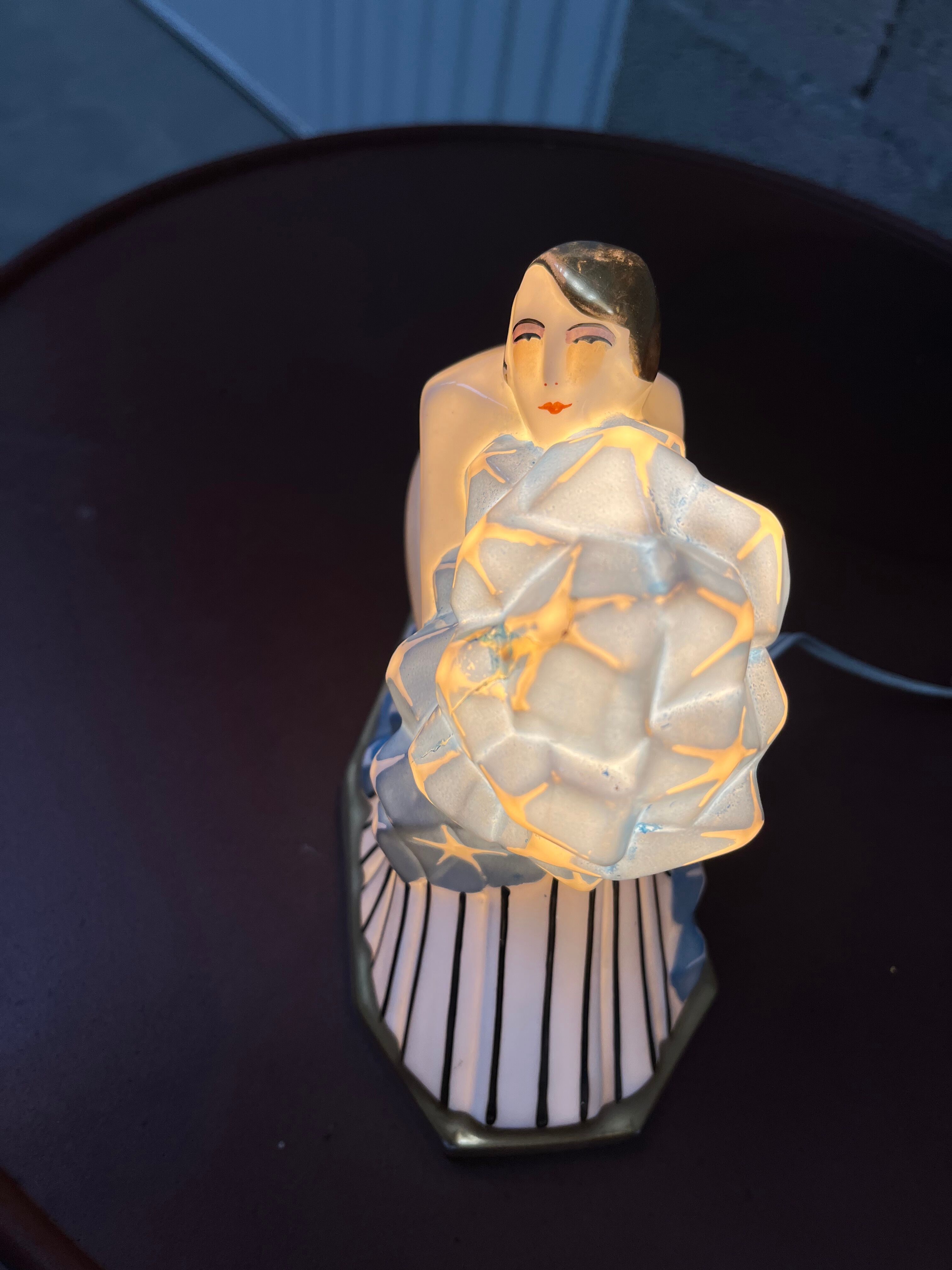 Art deco porcelain night light