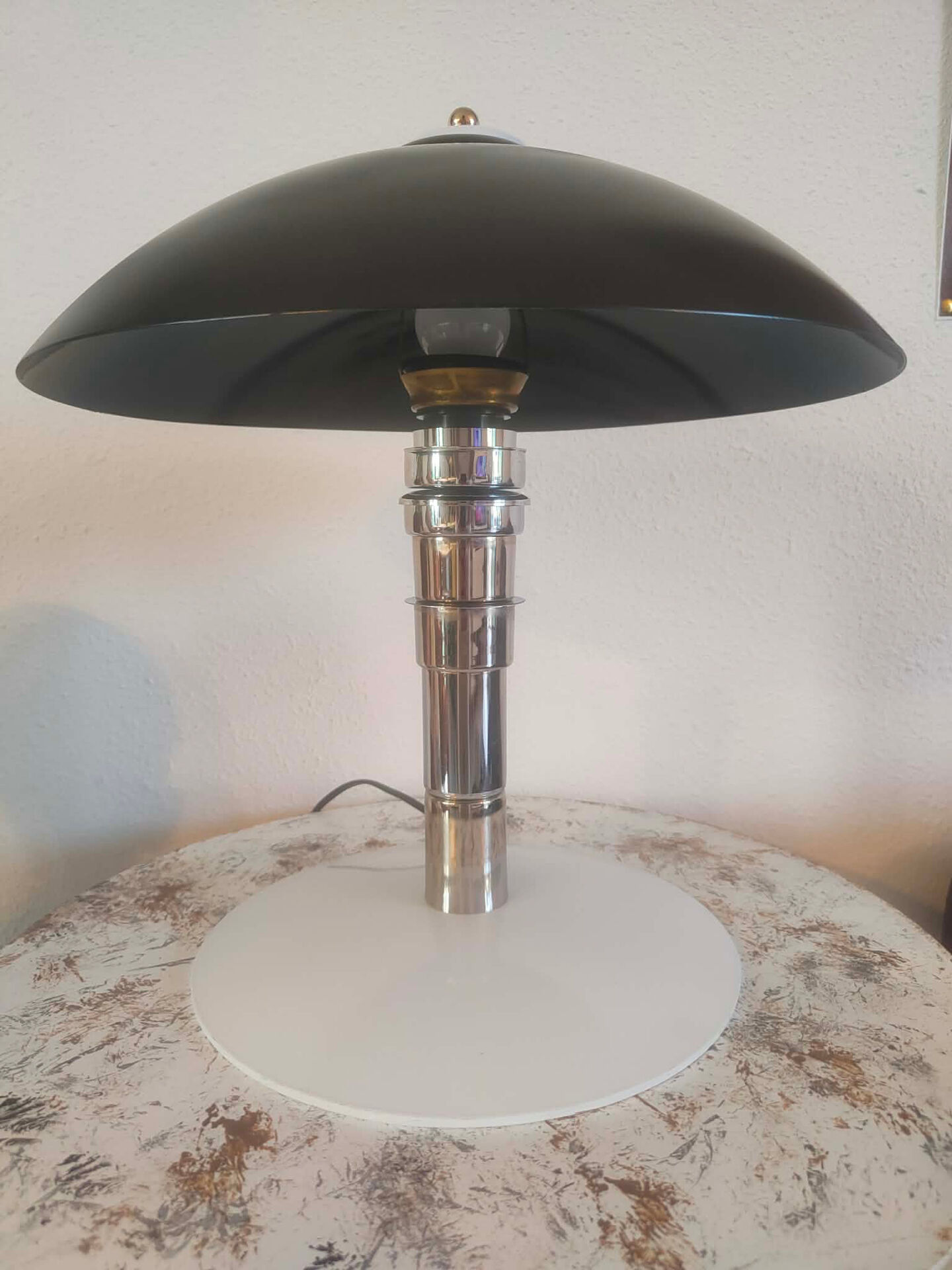 Vintage lamp 1980s Bauhaus style