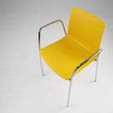 Chaise jaune du milieu du siècle avec structure en métal et siège en plastique, Belgique