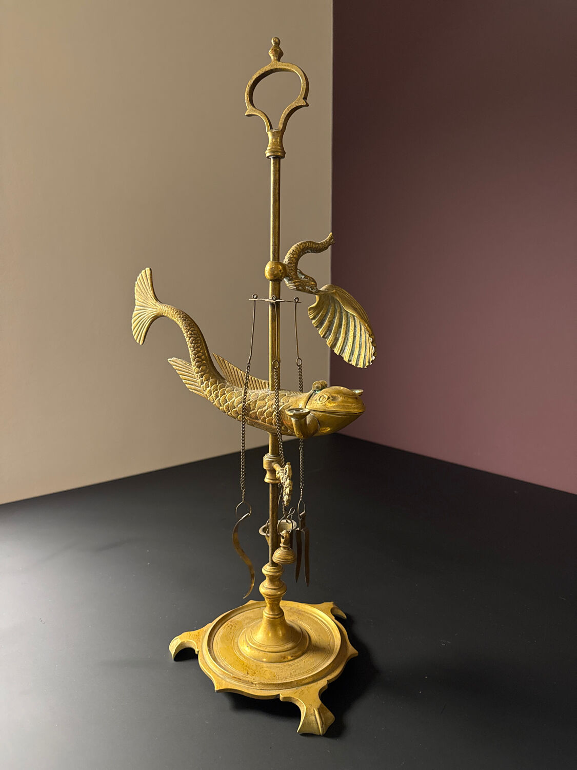 Antique brass oil lamp with fish decoration – marine object – cabinet