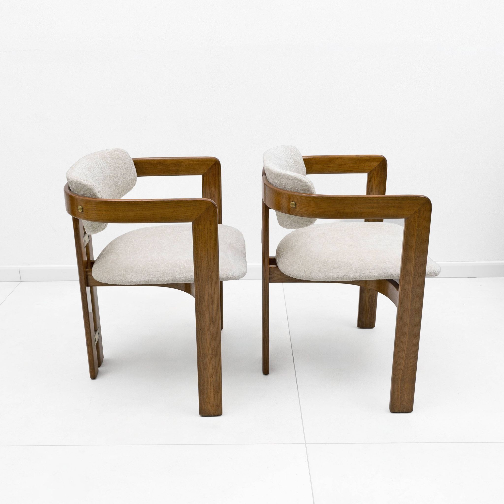 Paire de fauteuils "Pamplona" de style mid-century par Savini pour Pozzi, Italie, 1960