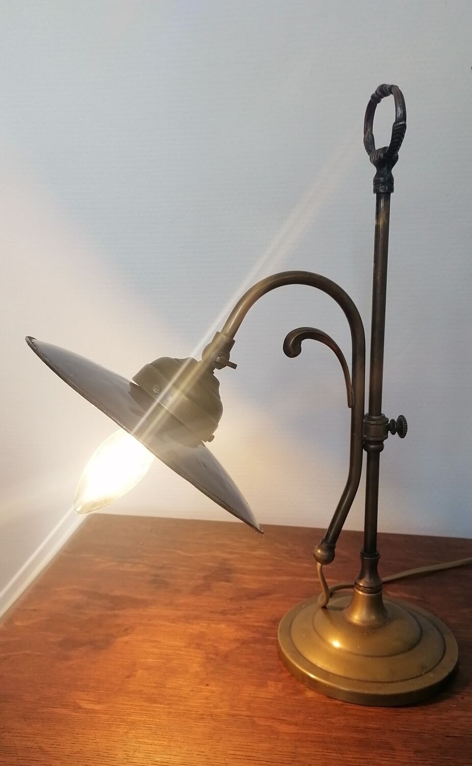 Antique desk lamp
