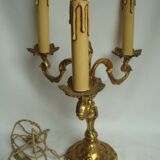 Paire de lampes de table 3 feux en bronze style Louis XV