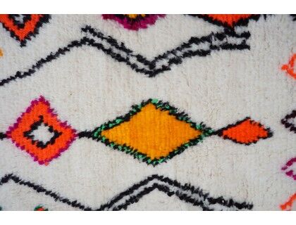 Colorful Berber carpet 148x93cm