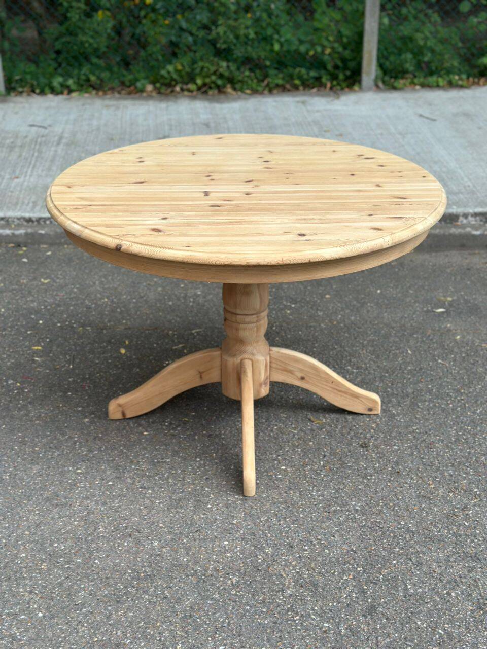 Table de repas ronde extensible en bois massif brut