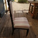 Chaise basse classique
