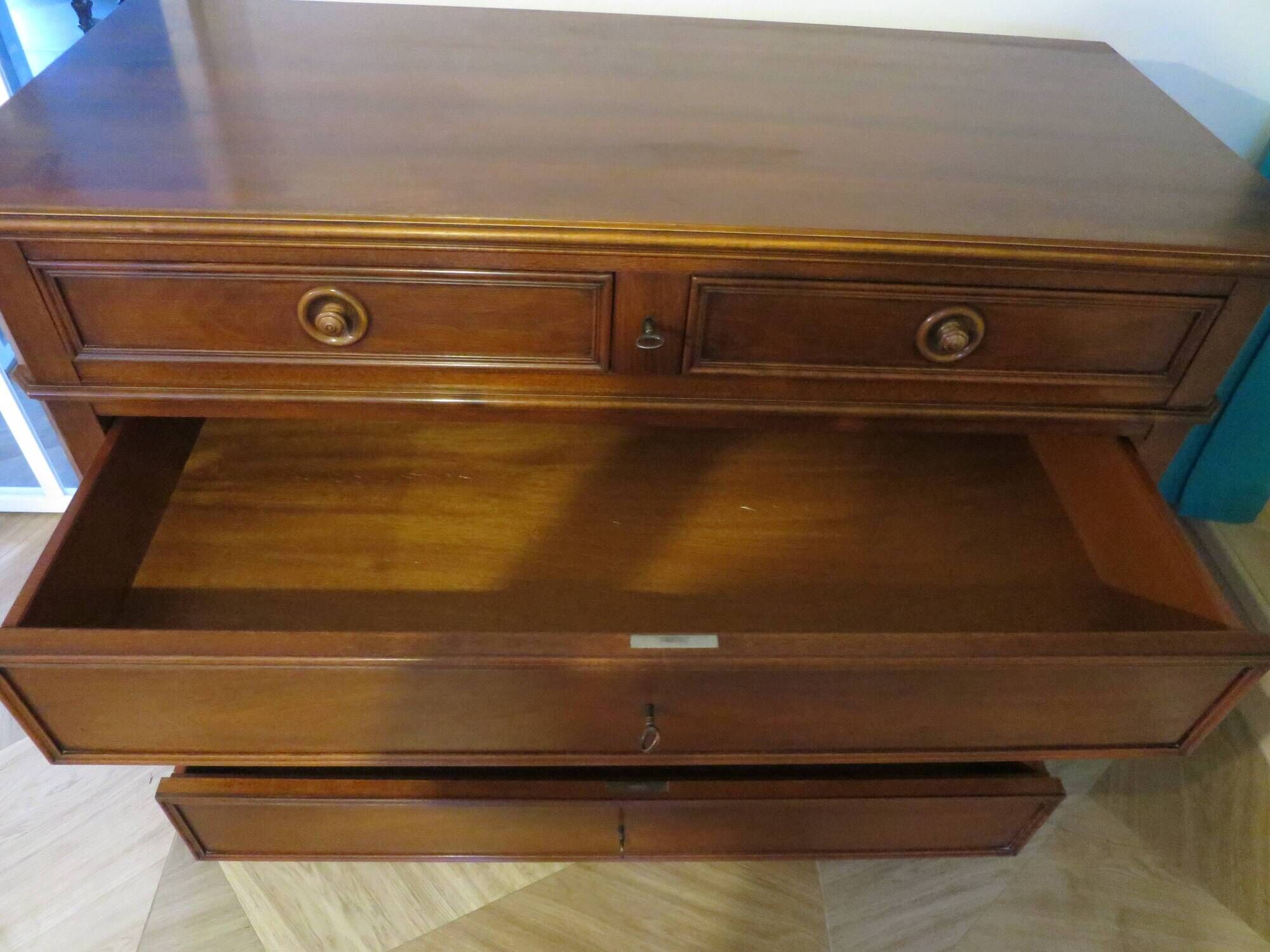 Rare - Pretty Louis Philippe chest of drawers – Mahogany – 5 drawers – 4 locks – Barn furniture