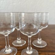 Four antique stemmed liqueur glasses in engraved crystal, 19th century