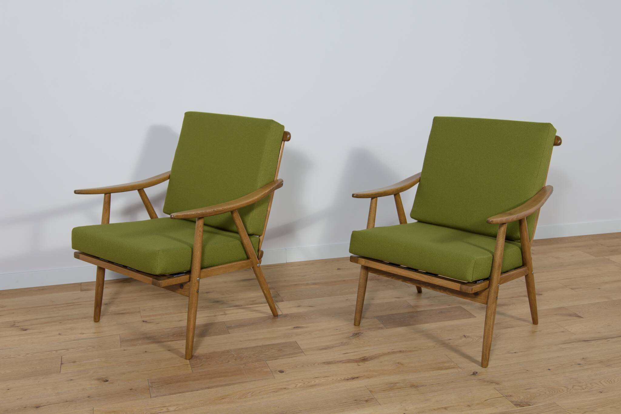 Fauteuils Mid-Century de Ton, 1960s, Set de 2