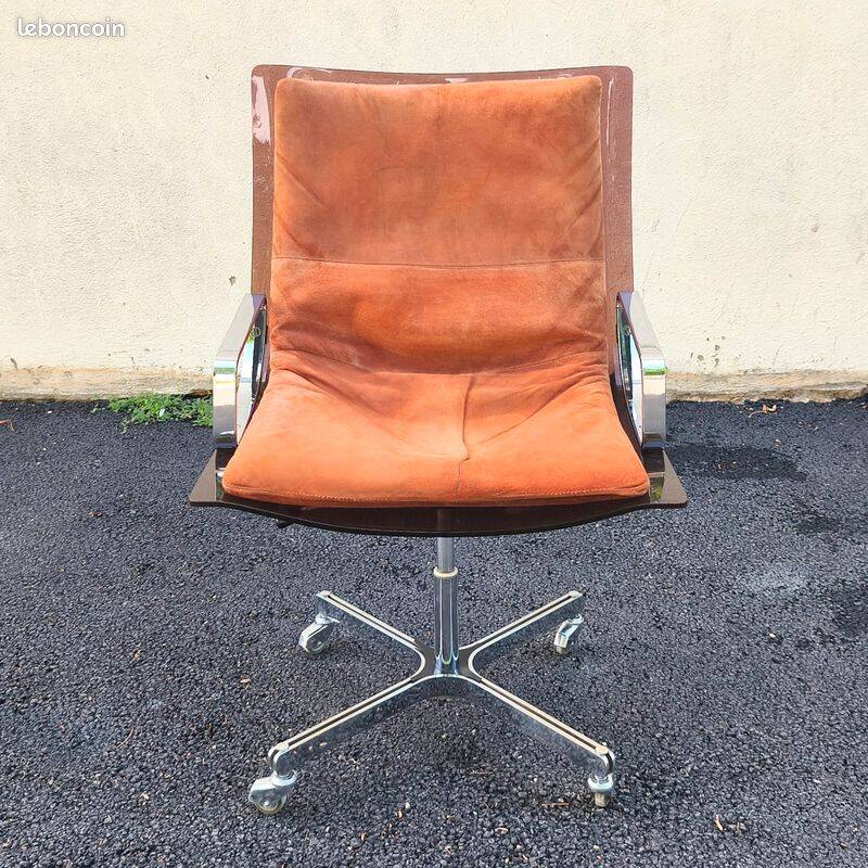 Fauteuil de bureau en plexiglas design Raphaël Raffel, 1970