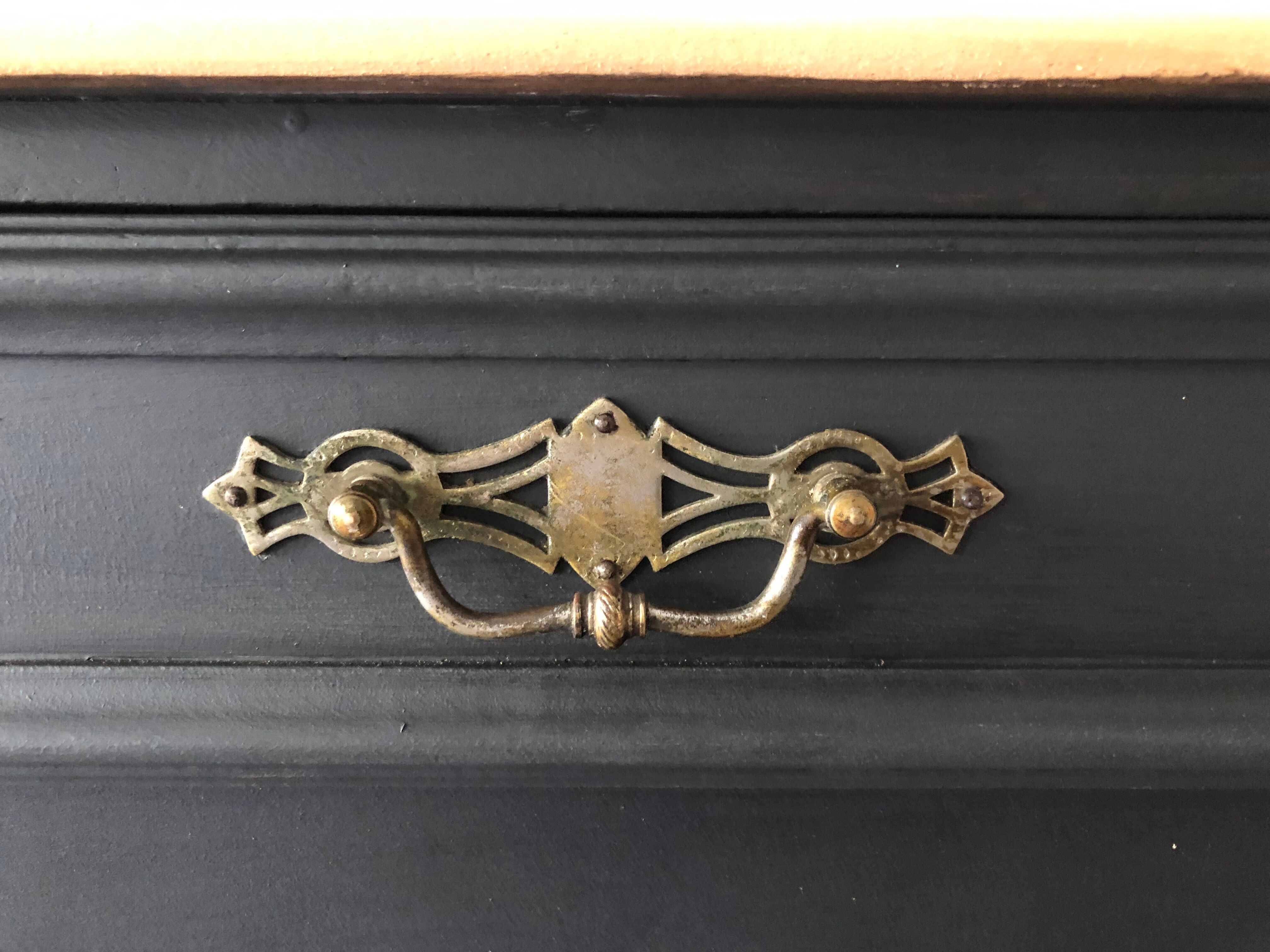 Parisian sideboard in solid oak