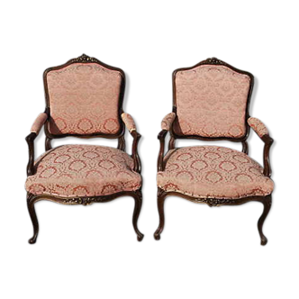 Bergères style Louis XV armchairs in Walnut