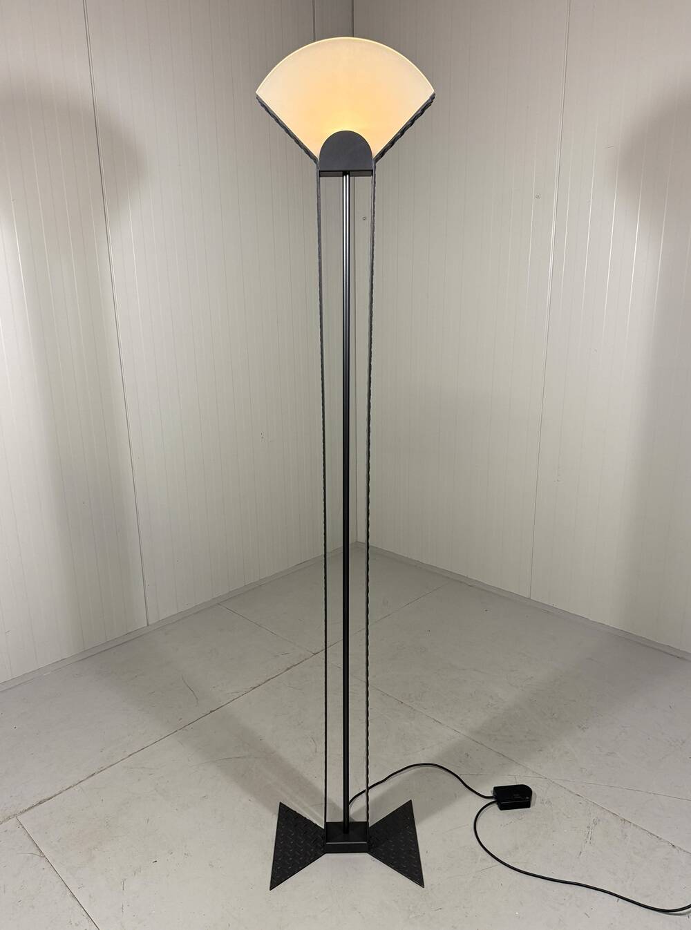 Italian steel tear plate and glass floor lamp 1980’s.