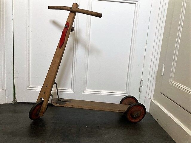 2211787 Old wooden scooter toy 1960s