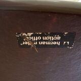 Eames table edition Herman Miller