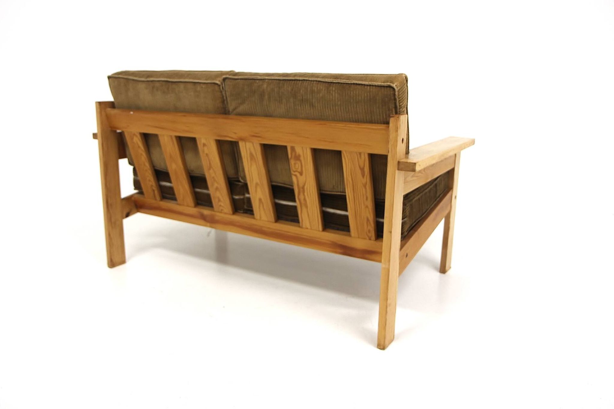 Scandinavian two-seater sofa in pine and velvet, Sweden, 1970.